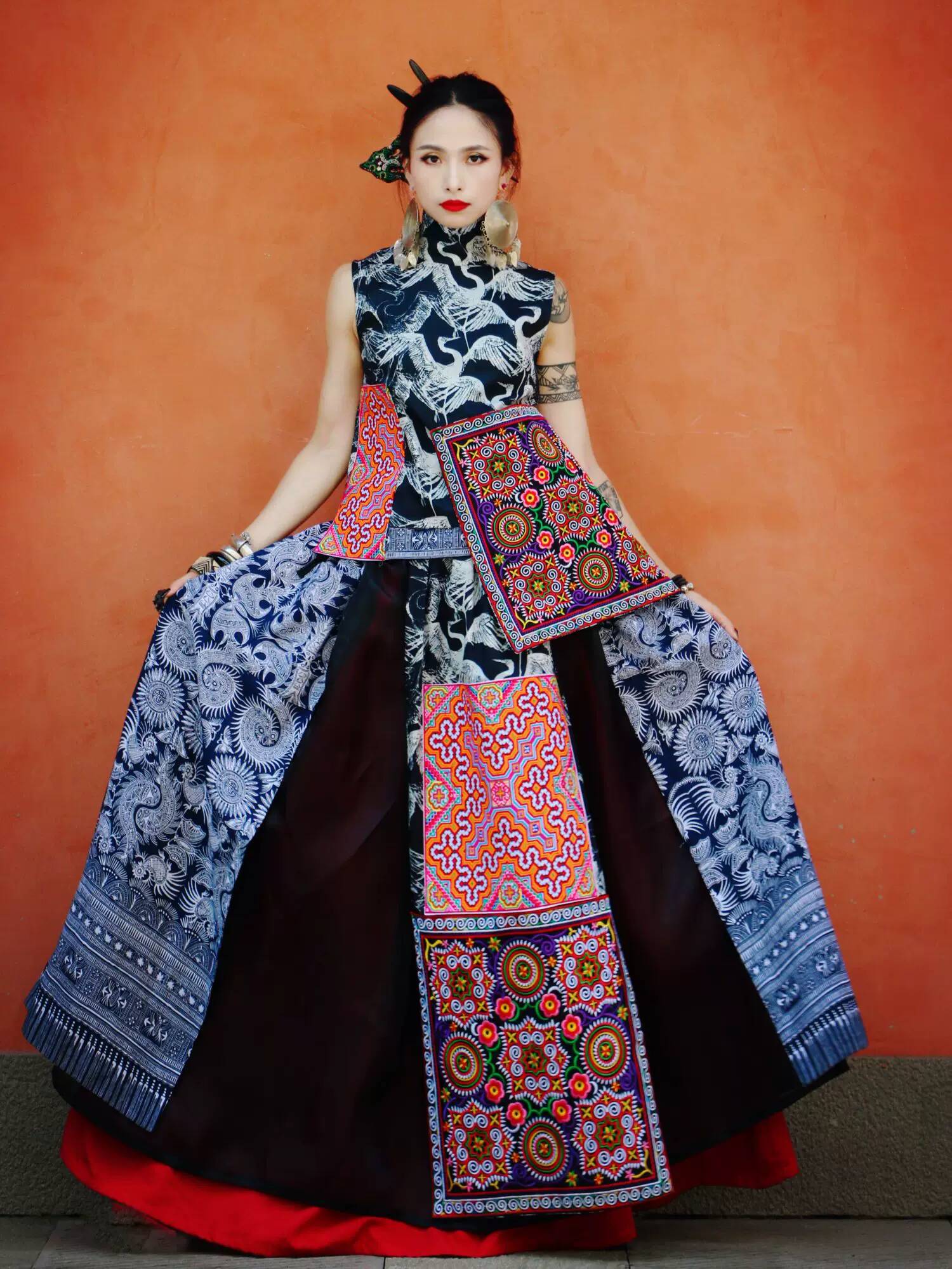 Ethnic Clothing & Online Fashion Store Khaadi Us - 전통적인 미아오장 소녀 의류 미아오 자수